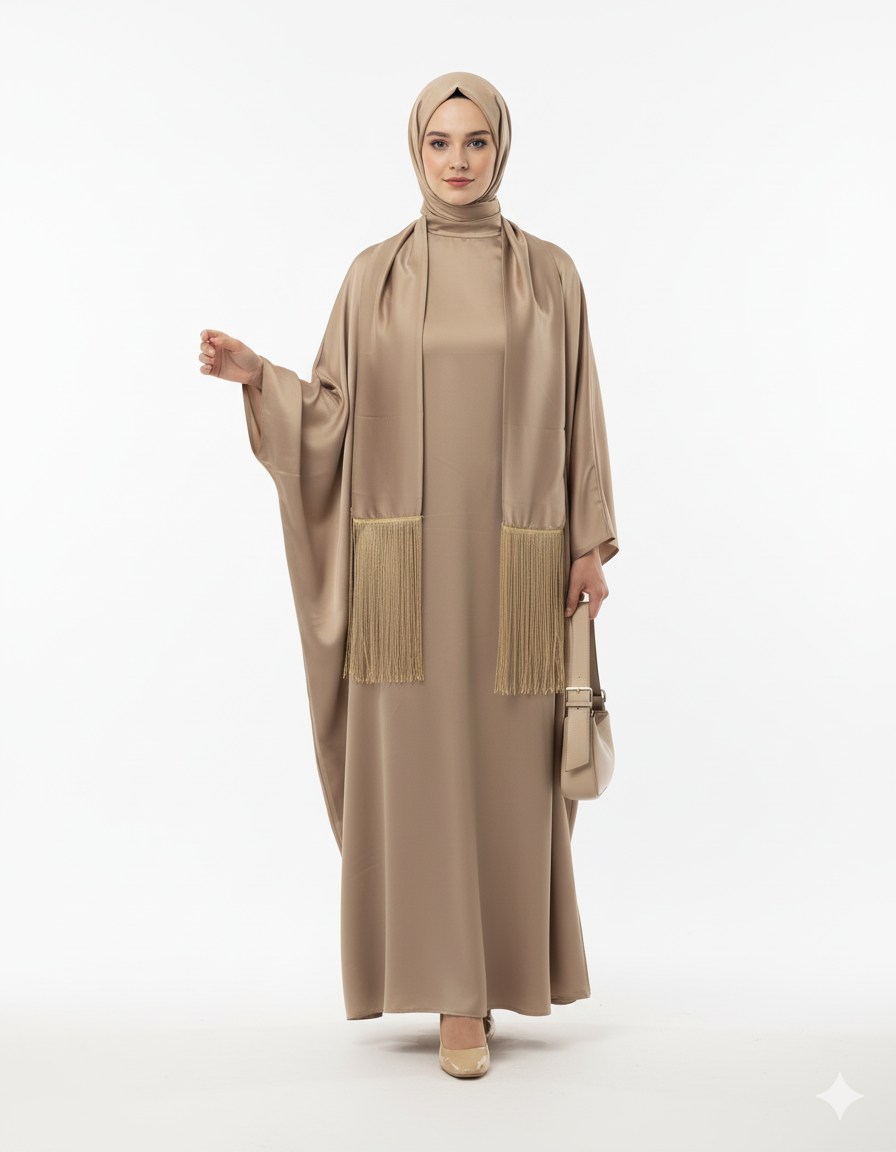 (Bej) Rawya Yaz sezonuna uygun elbisesi.